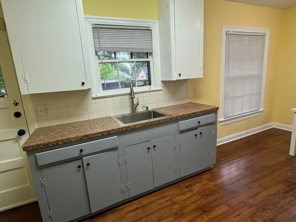 Fifty-Six and a Half Street by Anew Remodeling - Photo 10