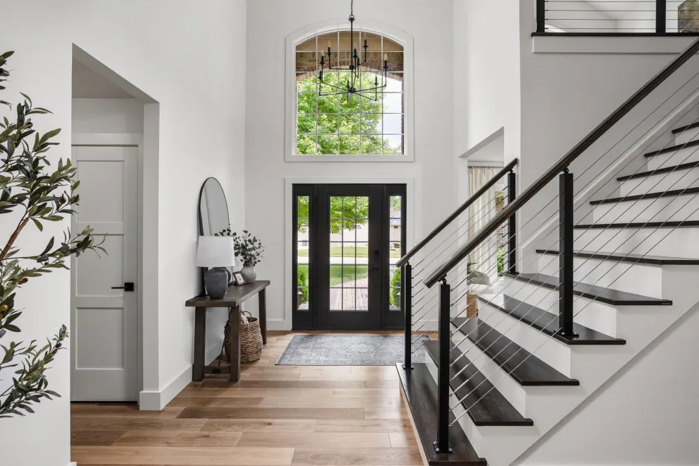 595 - Hampton House Renovation by The Guy Corporation - Photo 5