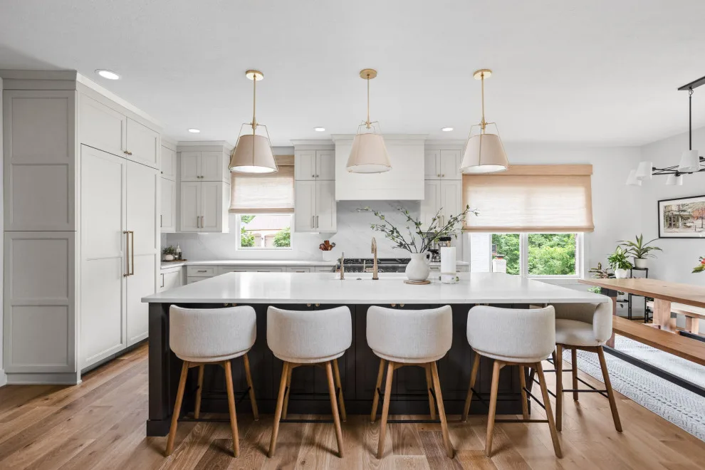 595 - Hampton House Renovation by The Guy Corporation - Photo 8