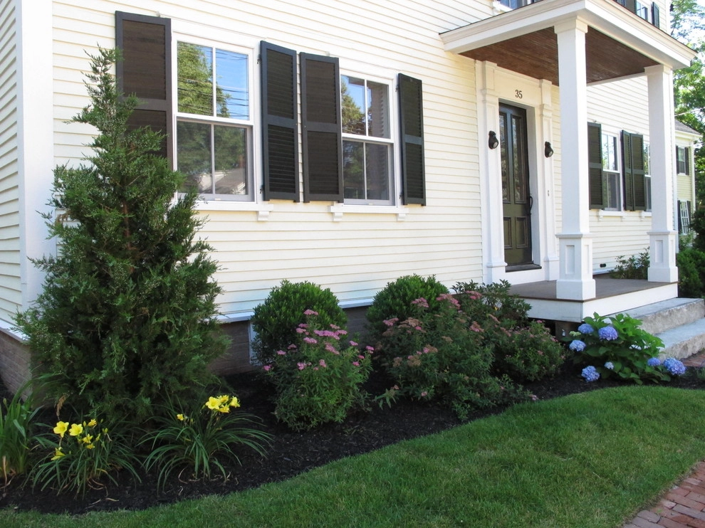 Lexington Historic Home by Nilsen Landscape Design, LLC - Photo 11