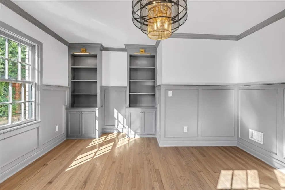 615 Opulent Makeover by Dream Construction - Photo 10