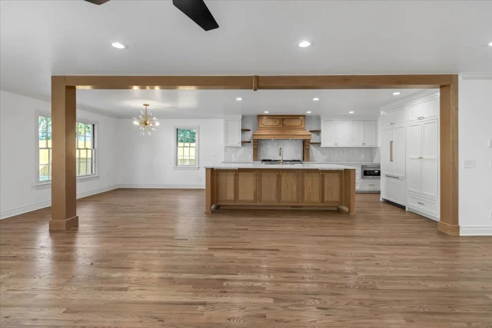 615 Opulent Makeover by Dream Construction - Photo 3