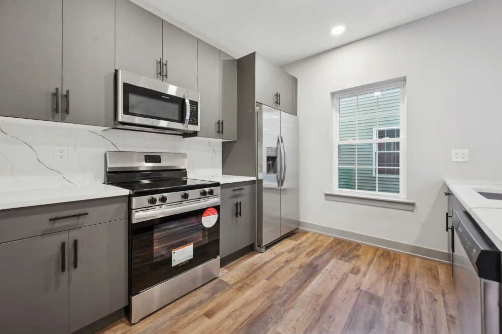 Seventh Avenue by Ken Group LLC - Photo 16