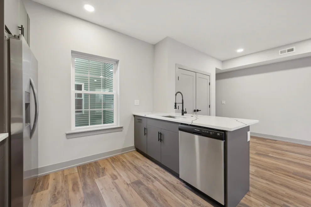 Seventh Avenue by Ken Group LLC - Photo 14