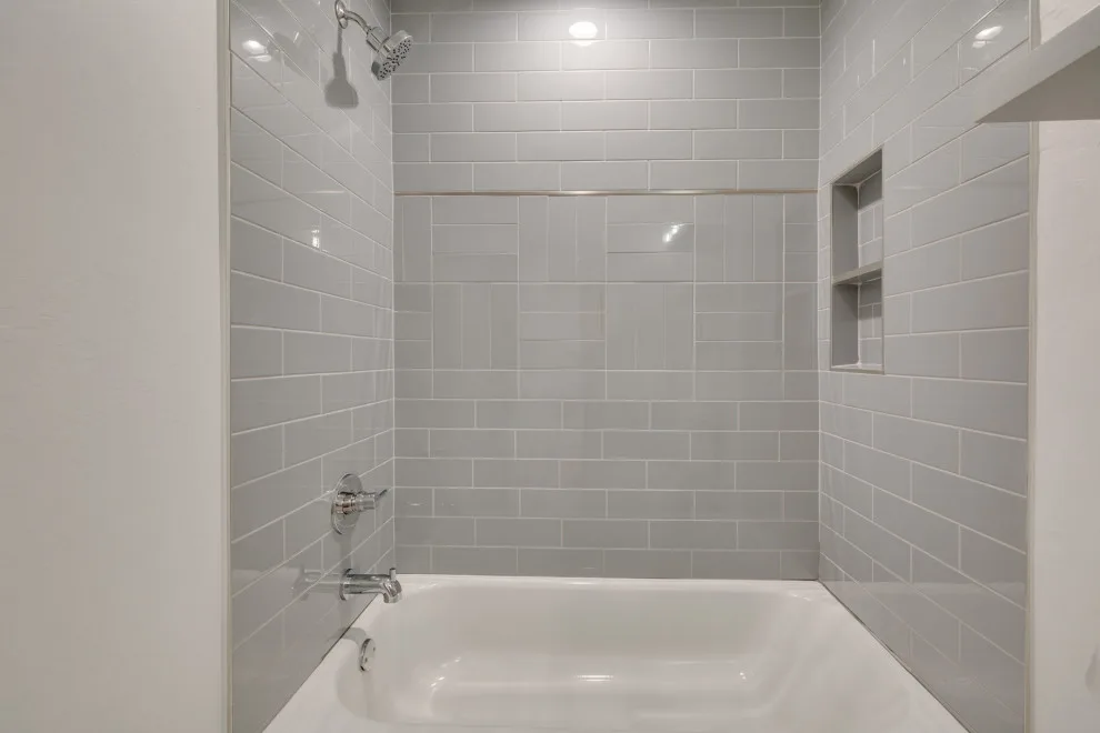 813 Opulent Makeover by Dream Construction - Photo 6