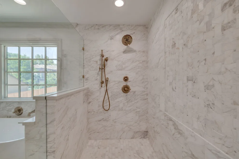 813 Opulent Makeover by Dream Construction - Photo 13
