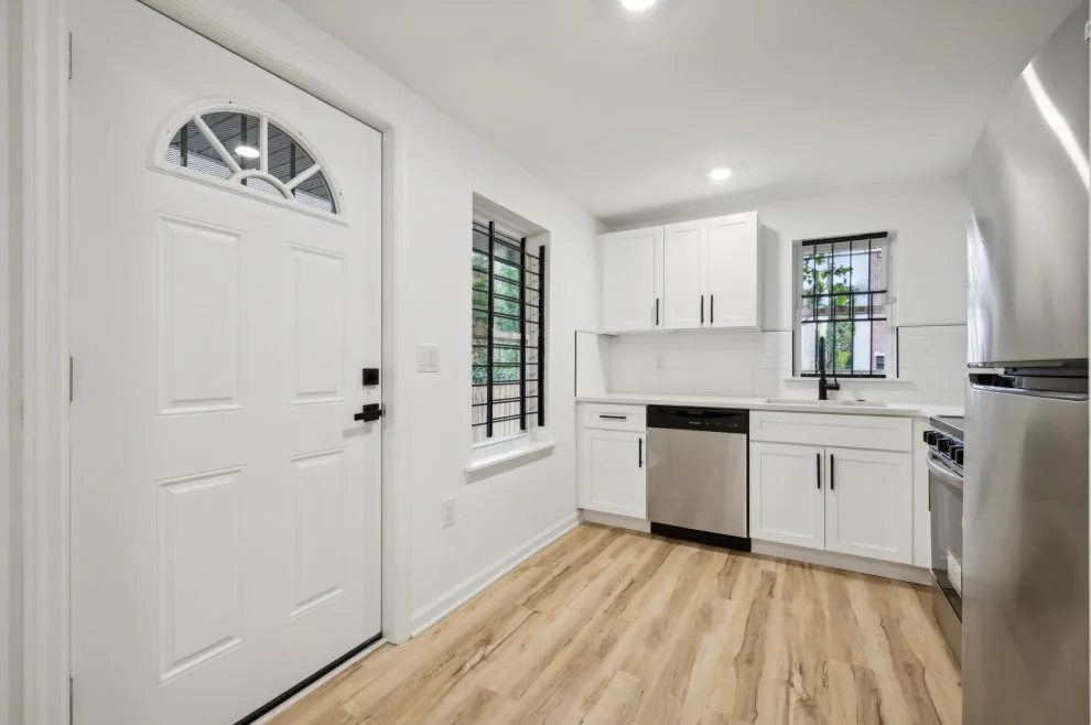 Ninth Avenue by Ken Group LLC - Photo 23