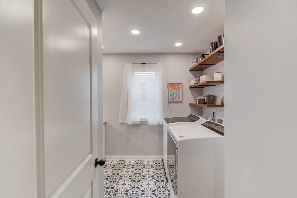A Love for Laundry by JWAC Construction Inc. - Photo 4