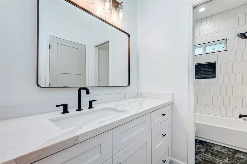 Extra Renovation Initiatives by Dorsey Contracting Co. - Photo 9