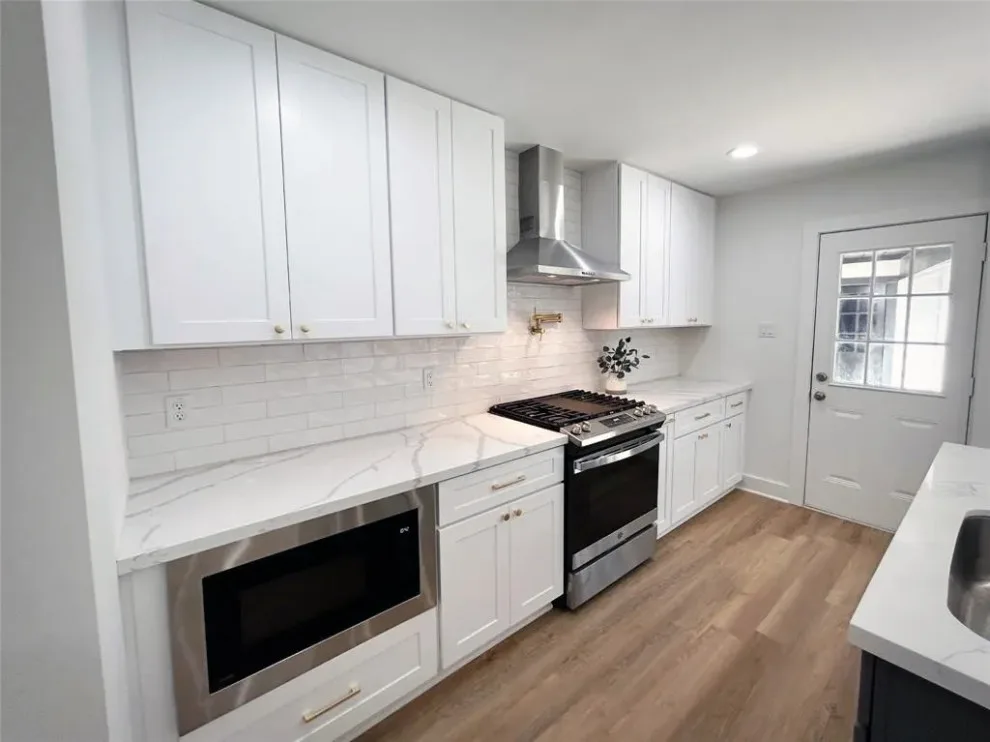 Extra Renovation Initiatives by Dorsey Contracting Co. - Photo 22