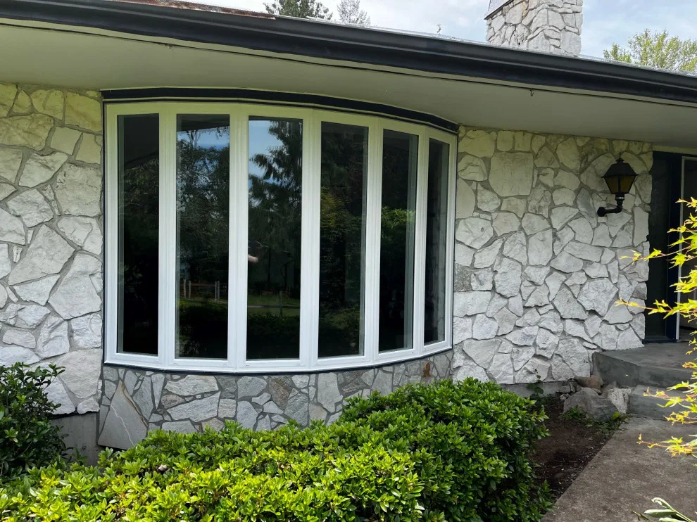 Day And Night Glass LLC - Photo 7
