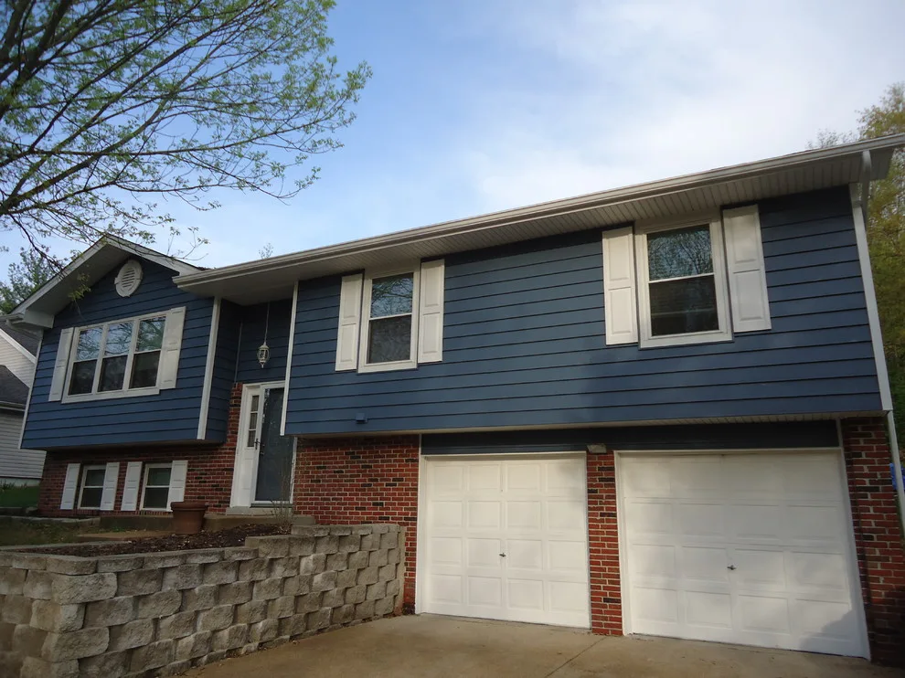 Wildwood, Missouri - Blue and White by Clearview Windows And Siding - Photo 8