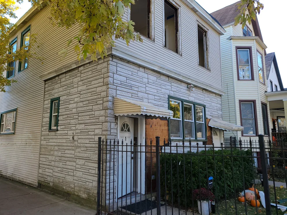 Chicago Siding and Windows by WSR Quality Inc. - Photo 8