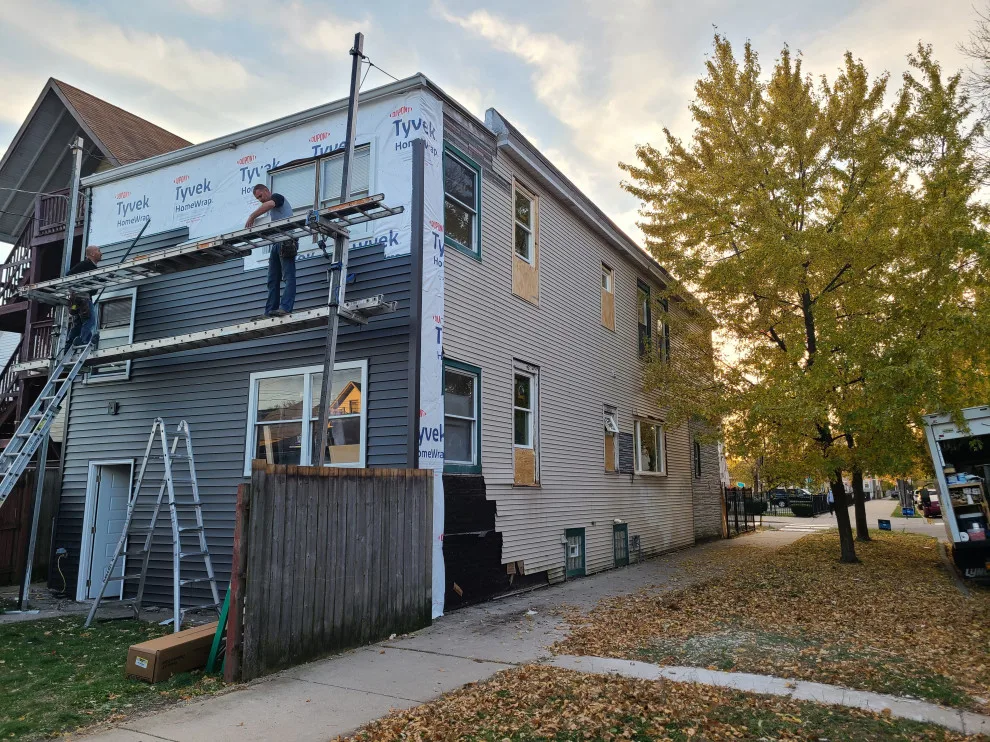 Chicago Siding and Windows by WSR Quality Inc. - Photo 16