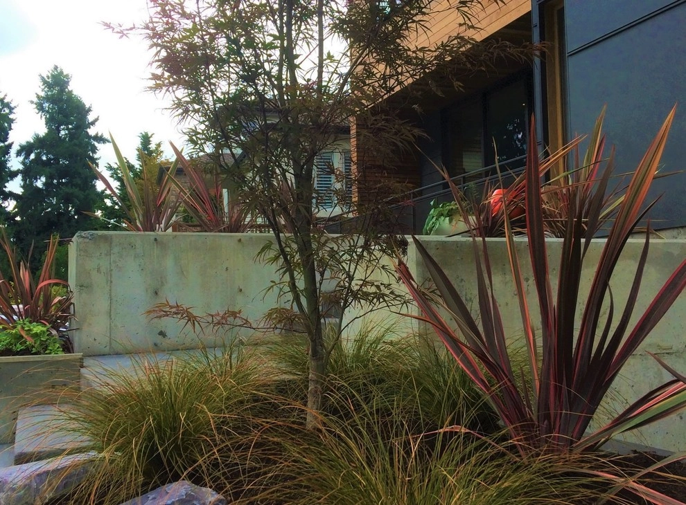 Sandpoint Country Club by Olander Garden Design - Photo 7