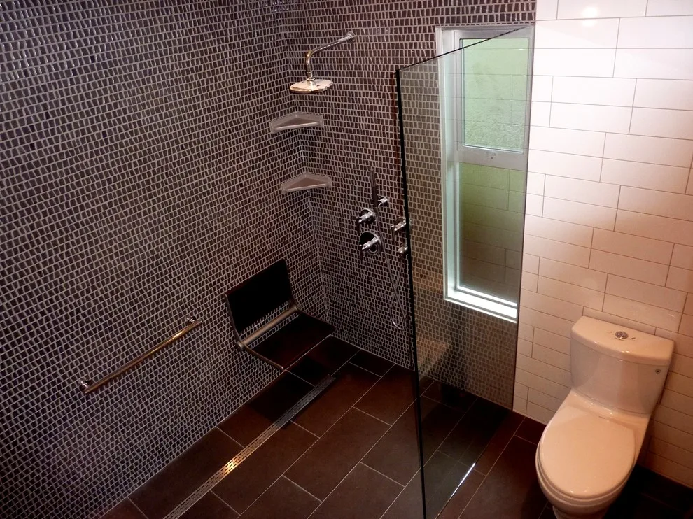 Transparent Shower Enclosures by Solarium/Skylight Inc - Photo 4