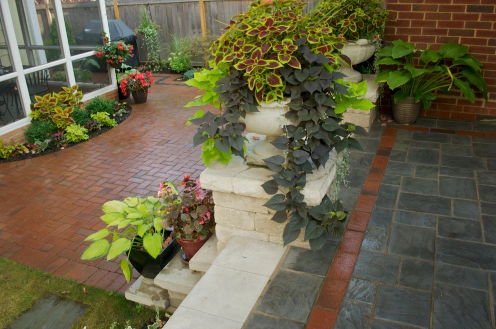 Wolfe Project by Old World Brick Paving - Photo 4