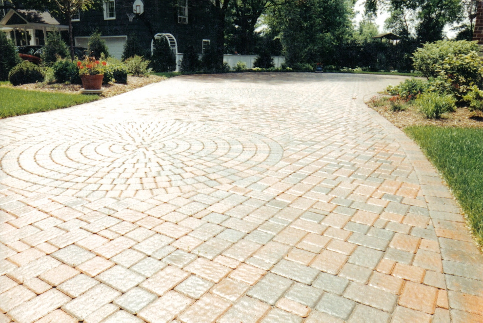 Hinsdale Project by Old World Brick Paving - Photo 7