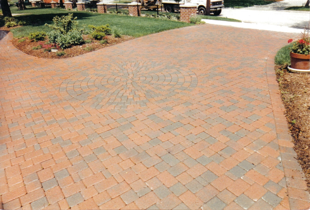 Hinsdale Project by Old World Brick Paving - Photo 8