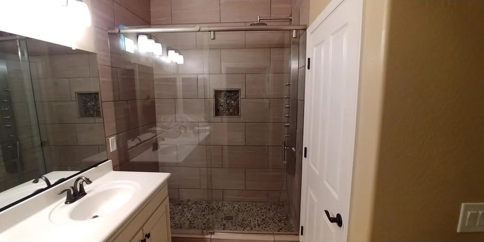 shower enclosures by AZ Xtreme Glass & Mirror, LLC - Photo 17