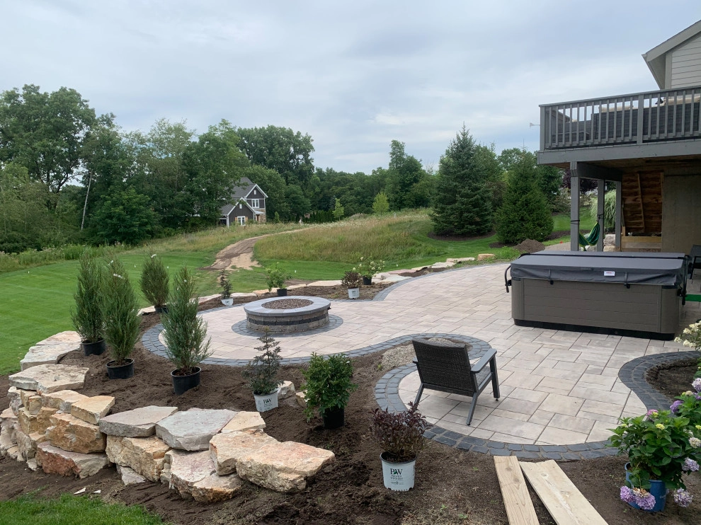 Smith Outdoor Living by Omega Brick & Landscaping - Photo 3