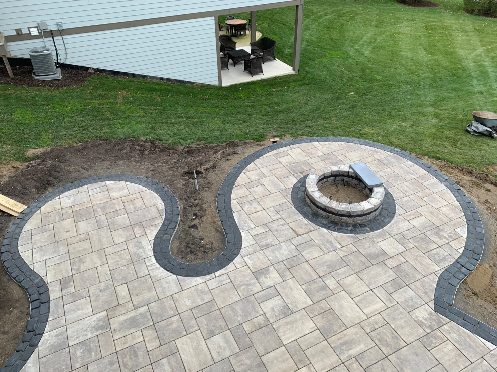 Smith Outdoor Living by Omega Brick & Landscaping - Photo 6