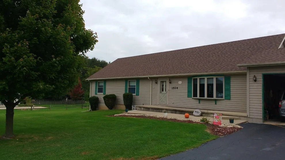 American Quality Windows Inc - Photo 4