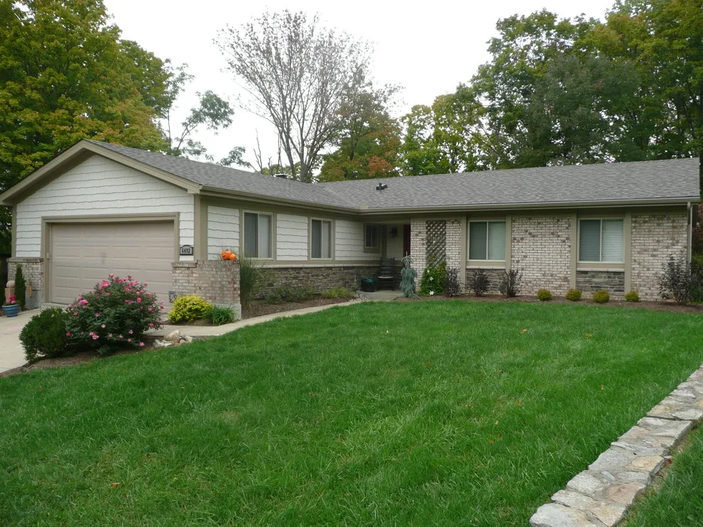 Siding and Stone Shake by Murphy Home Improvement INC - Photo 2
