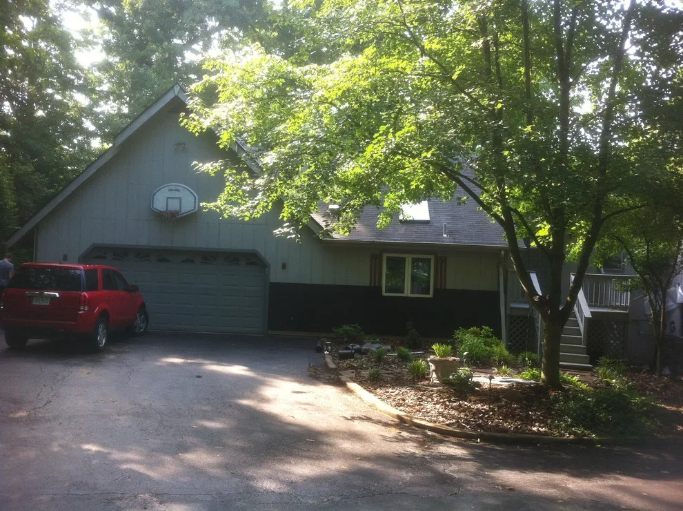 Sunset Hills, MO - Driftwood Gray Exterior, Sterling Gray Stonework by Clearview Windows And Siding - Photo 15