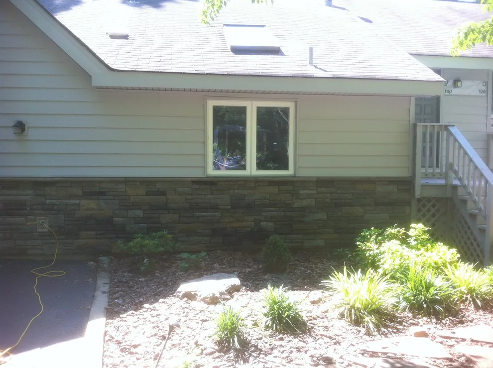 Sunset Hills, MO - Driftwood Gray Exterior, Sterling Gray Stonework by Clearview Windows And Siding - Photo 8