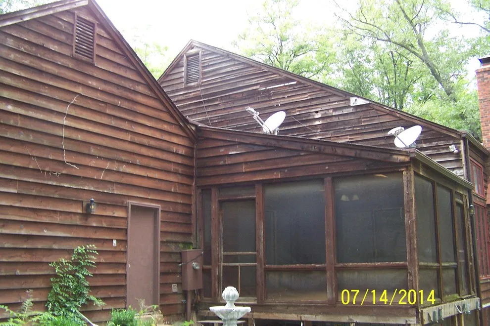 Chesterfield, MO - LP SmartSide, Versetta Stone, and Windows Project by Clearview Windows And Siding - Photo 11