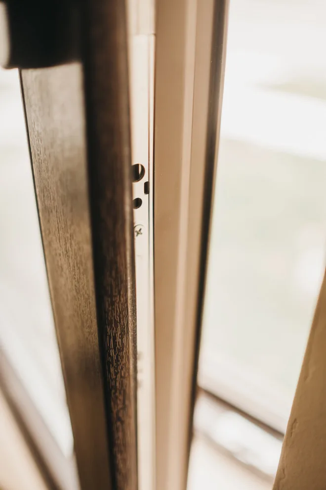 Windsor Apartment Construction by German System Windows - Photo 3
