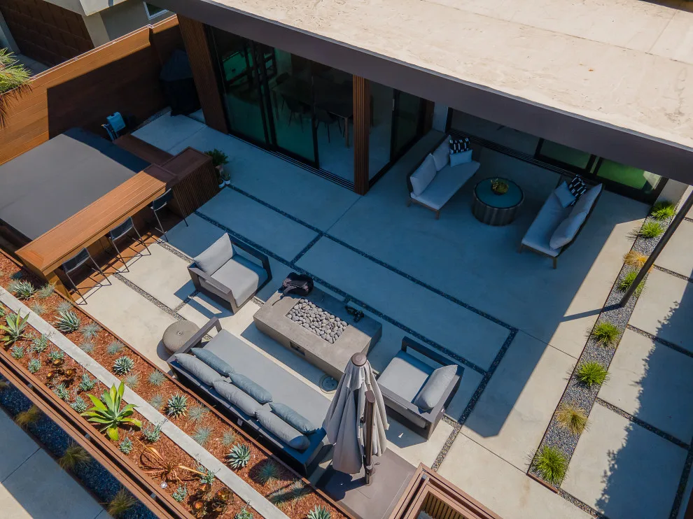 Modern Encinitas Home Renovation by Designer Window Supply - Photo 4