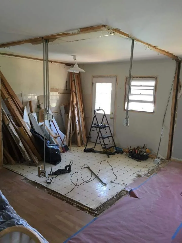 Evanston, IL Kitchen Renovation by WSR Quality Inc. - Photo 3
