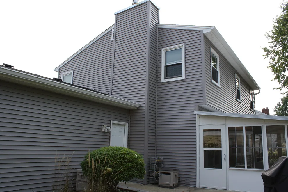 Wheaton Gray Mastic Siding by Schmidt Exteriors, Inc. - Photo 4