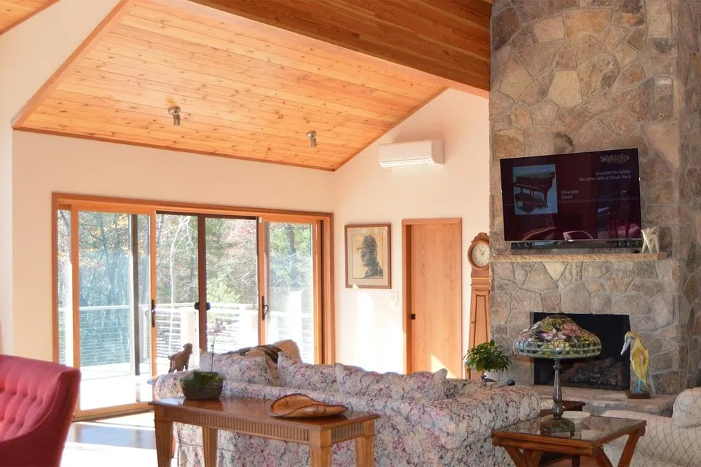 Highland Getaway by Alpen High Performance Products - Photo 5