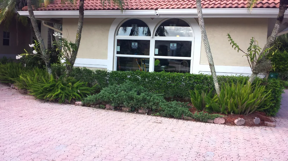Fonte Fix Construction - Windows And Doors - Photo 3