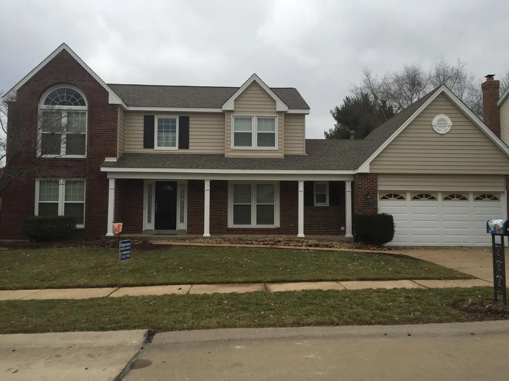 Vinyl Replacement Windows and Insulated Siding by Clearview Windows And Siding - Photo 2