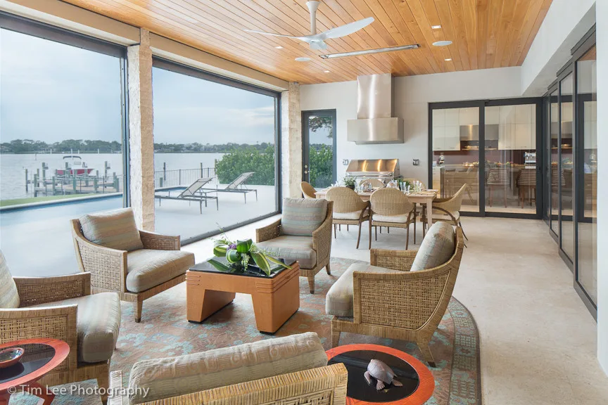 Jupiter Tailored Residence by Panda Windows & Doors - Photo 4
