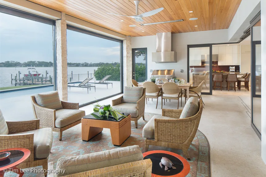 Jupiter Tailored Residence by Panda Windows & Doors - Photo 8