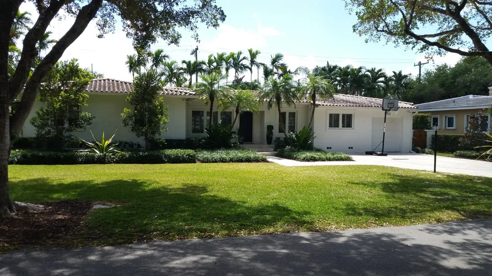 Coral Gables Lizama Home by Prestige Windows & Doors - Photo 3