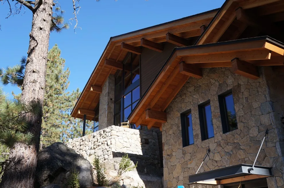 Donner Lake Luxury Cabin by California Craftsman - Photo 3
