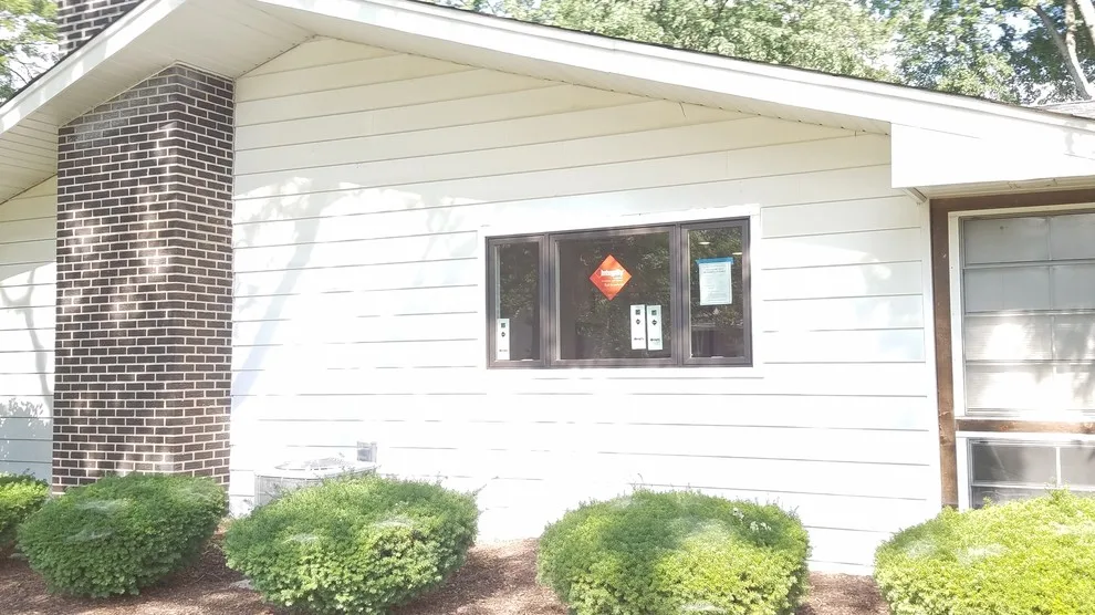 Level 5 Exteriors - Photo 2