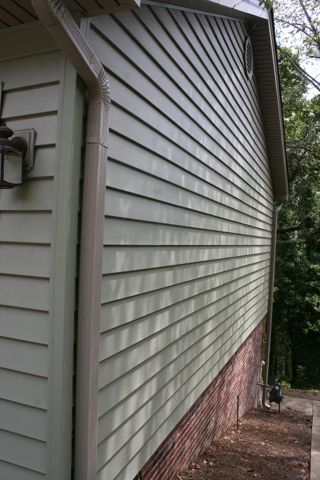 Royal Windows & Siding Inc - Photo 2