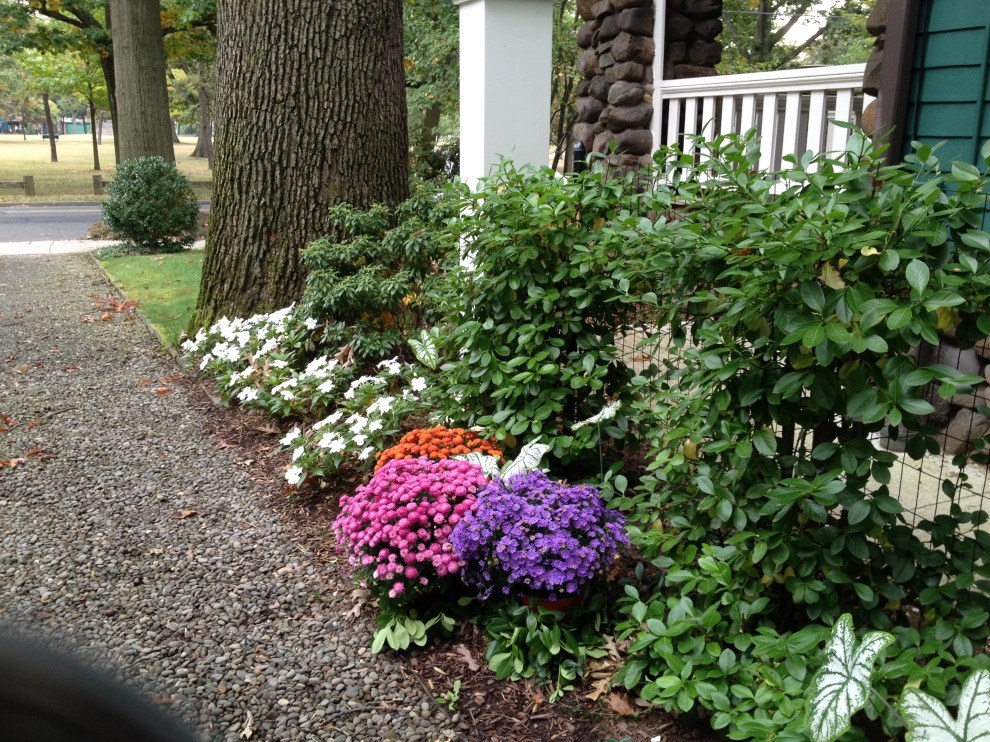 Gardens at Livingston by Outdoor Lifestyles - Photo 14