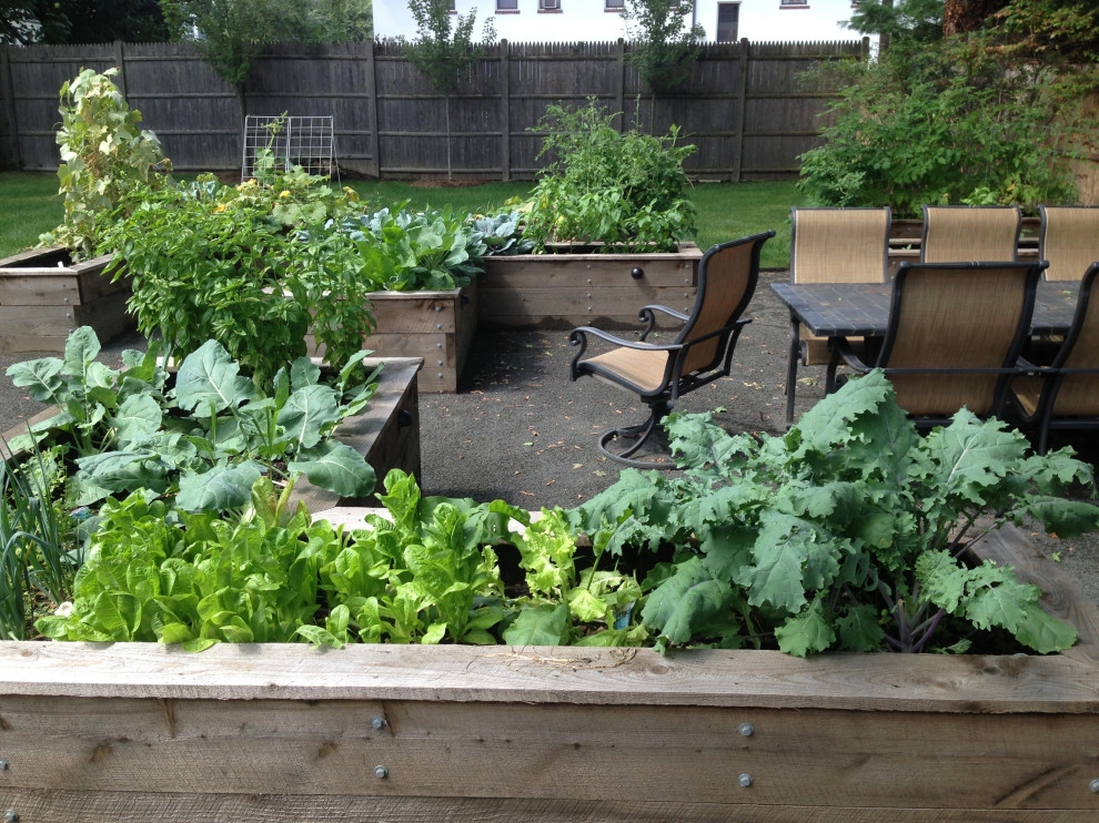 New Haven Dining Garden by Outdoor Lifestyles - Photo 16