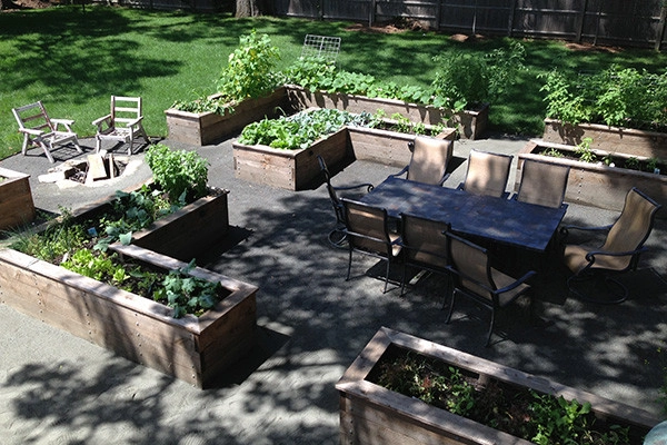 Custom Gardens by Outdoor Lifestyles - Photo 4