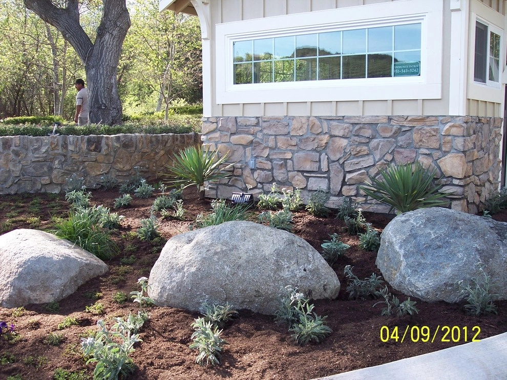 Greer Ranch Guard House, Murrieta CA by Architerra Design Group - Photo 4