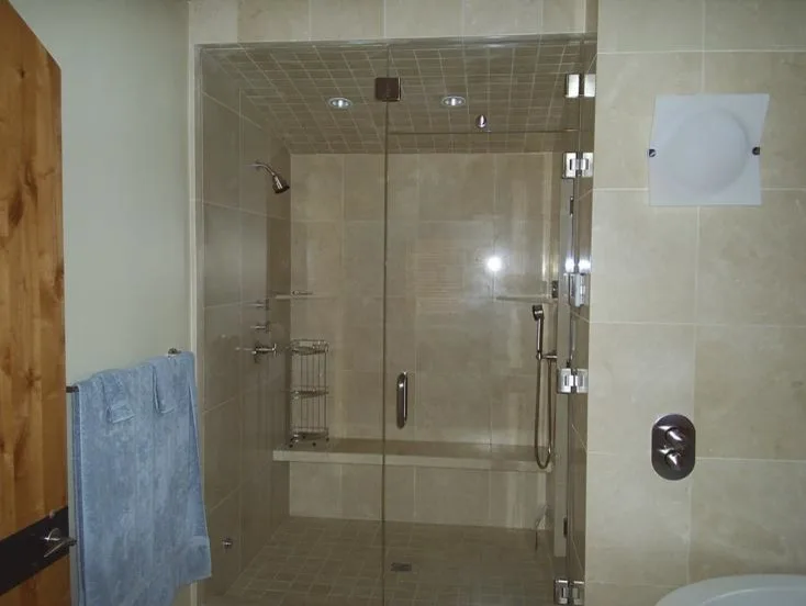 Custom Glass Inc. - Photo 6