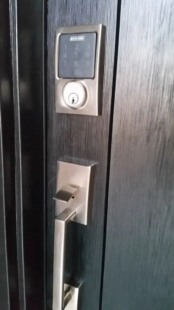 Provia Artisan Door by Level 5 Exteriors - Photo 2